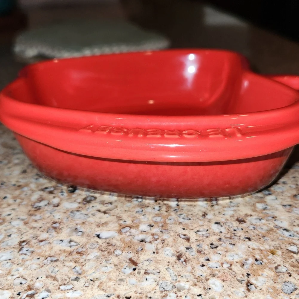 Le Creuset red Apple